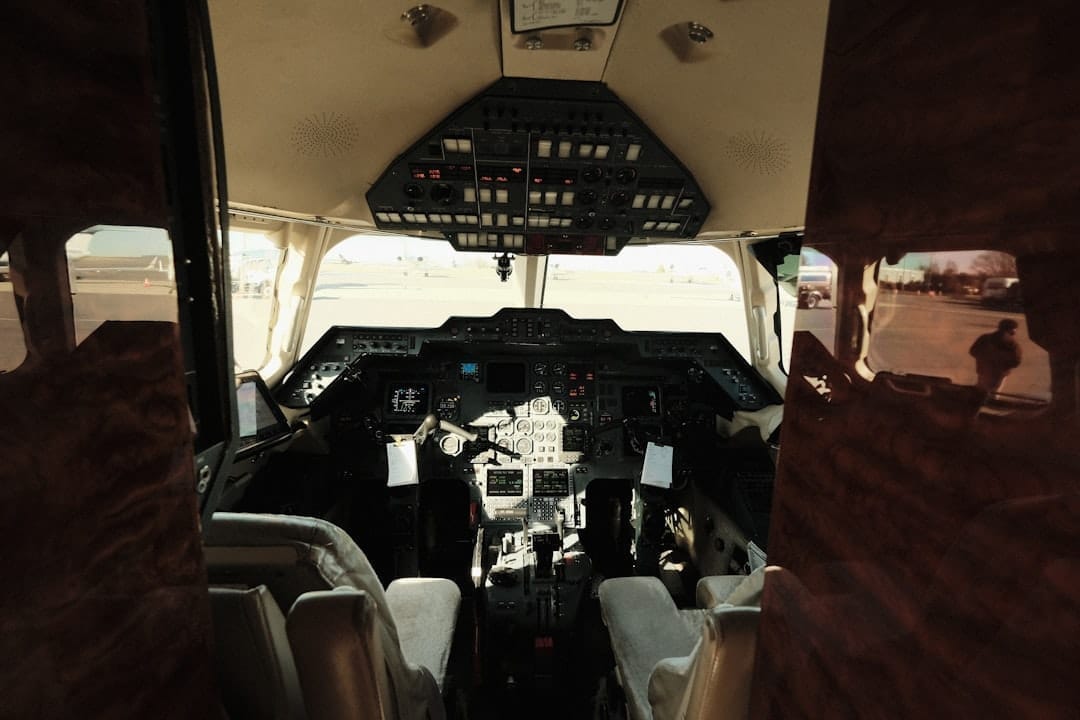 Comparison of private jet sizes from 2000 to 2025